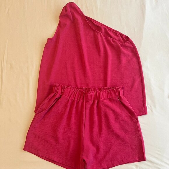 Shein One Shoulder Shorts and Top Set - Picture 3 of 7